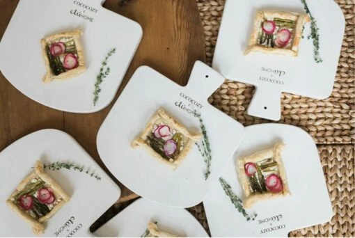 COCOCOZY White Charcuterie Board -Nest Fine Gifts Sales Shop ETU Cococozy White
